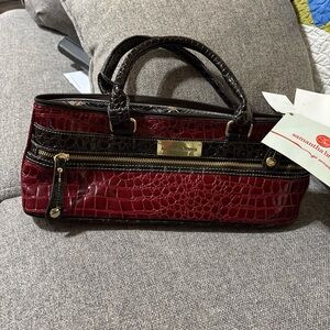 Red Croc-Embossed Satchel Wine Bag
